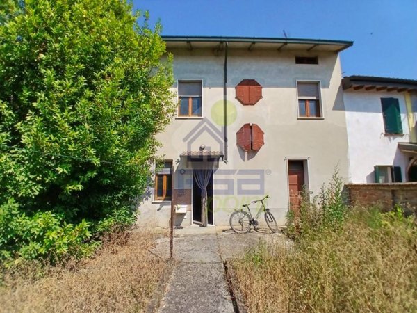 casa indipendente in vendita a Rivarolo Mantovano