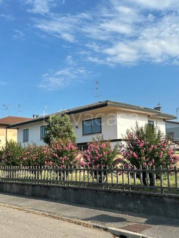 casa indipendente in vendita a Rivarolo Mantovano
