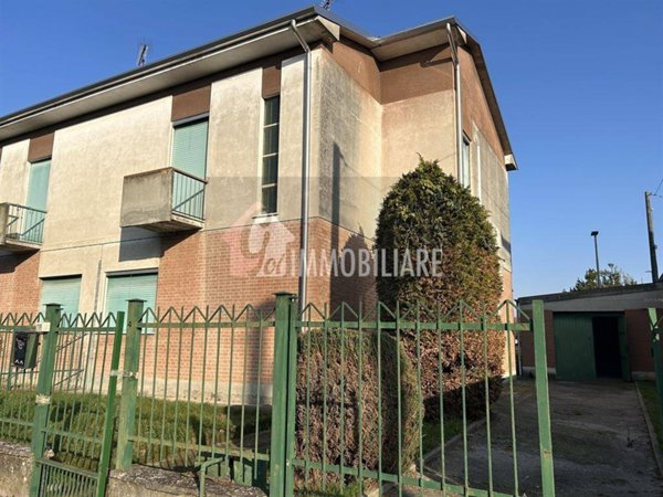 casa indipendente in vendita a Rivarolo Mantovano