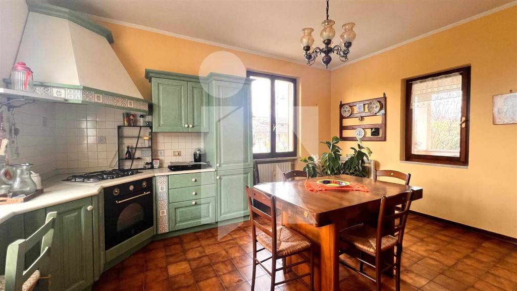 casa indipendente in vendita a Rodigo