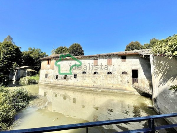 casa indipendente in vendita a Rodigo
