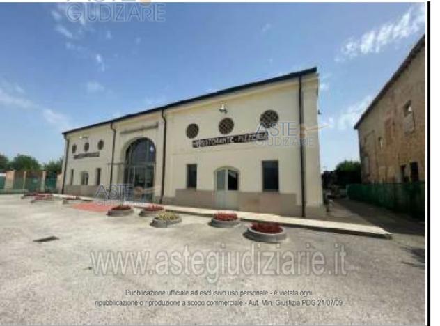 negozio in vendita a Rodigo