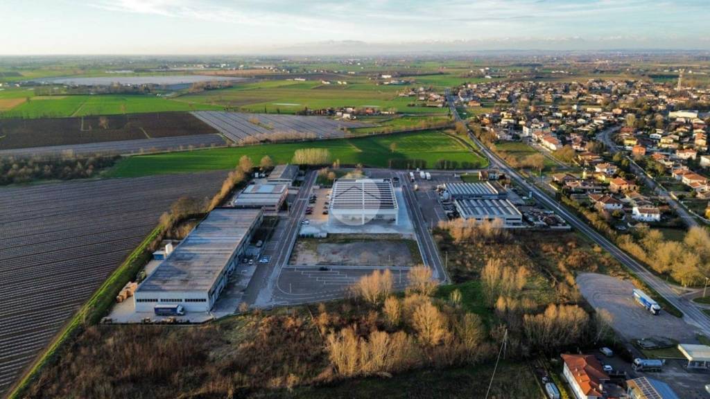 terreno edificabile in vendita a Rodigo