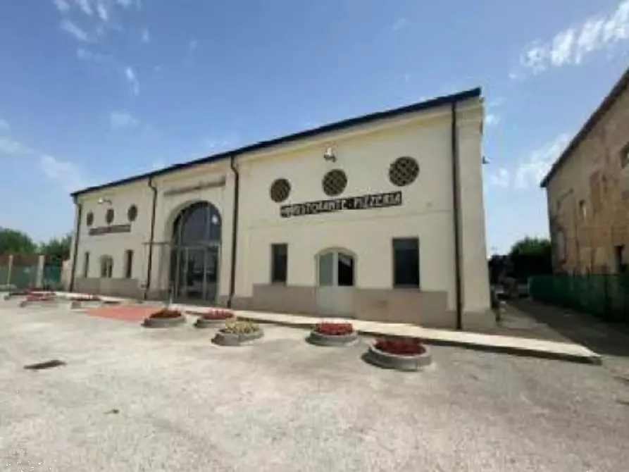 negozio in vendita a Rodigo