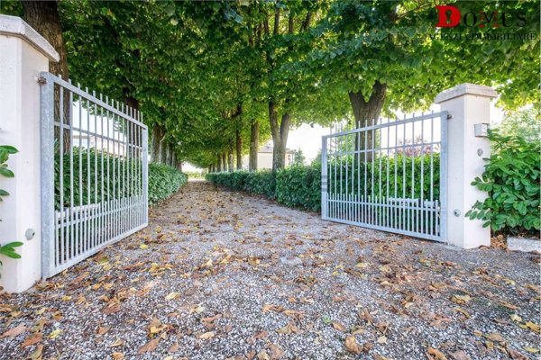 ufficio in vendita a Rodigo