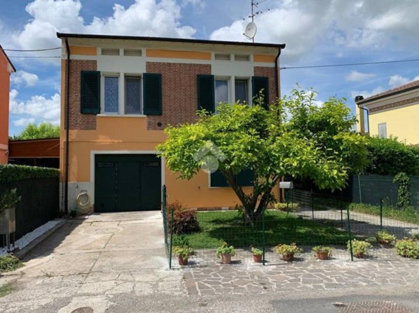 casa indipendente in vendita a Roncoferraro
