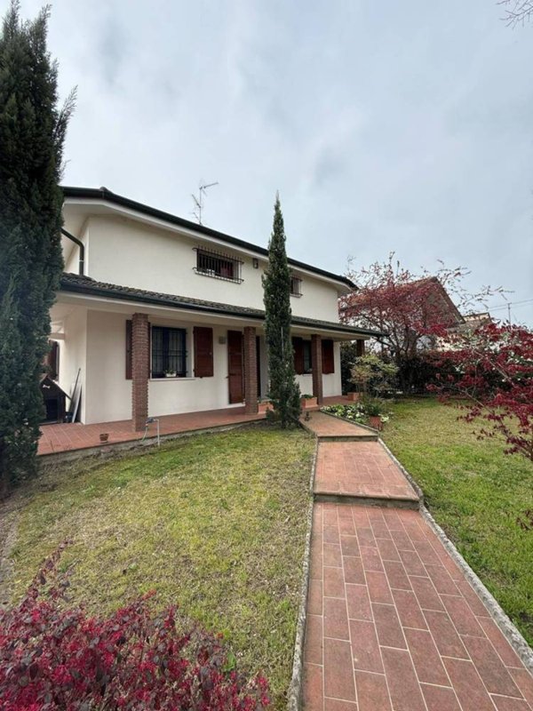 casa indipendente in vendita a Roncoferraro in zona Governolo