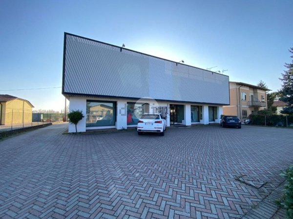 appartamento in vendita a Roncoferraro in zona Governolo