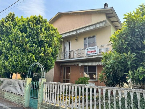 casa indipendente in vendita a Roncoferraro in zona Governolo