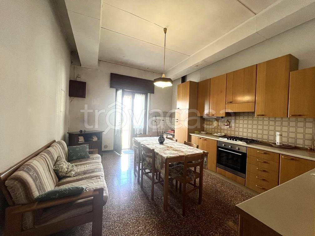 casa indipendente in vendita a Roncoferraro in zona Governolo
