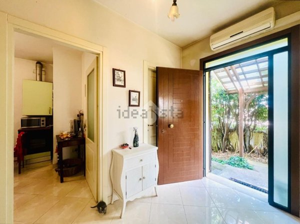 casa indipendente in vendita a Roncoferraro in zona Barbassolo