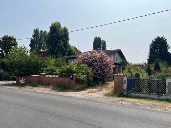 appartamento in vendita a Roncoferraro