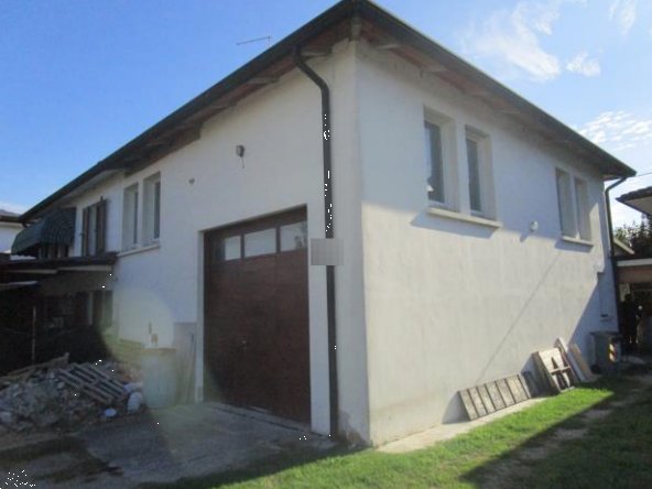 casa indipendente in vendita a Roncoferraro