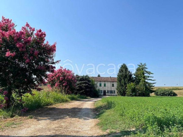 casa indipendente in vendita a Roncoferraro in zona Governolo