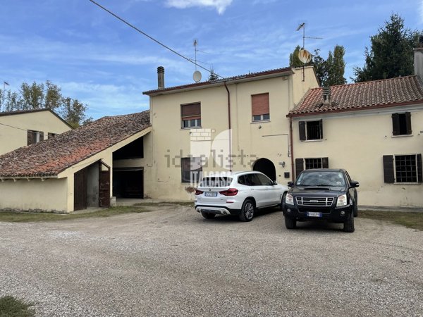 appartamento in vendita a Roncoferraro