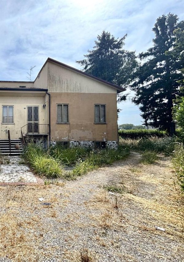 casa indipendente in vendita a Roncoferraro in zona Governolo