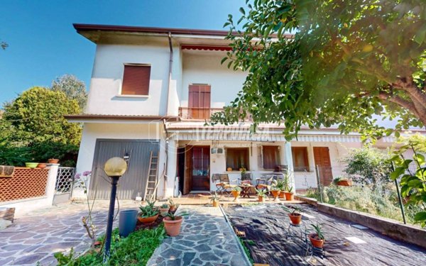 casa indipendente in vendita a Roncoferraro in zona Governolo