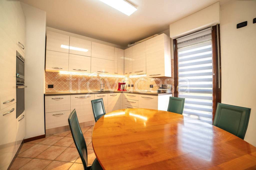 casa indipendente in vendita a Roncoferraro in zona Governolo