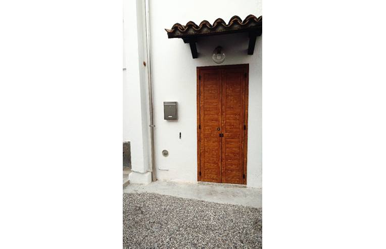 casa indipendente in vendita a Roncoferraro in zona Barbasso