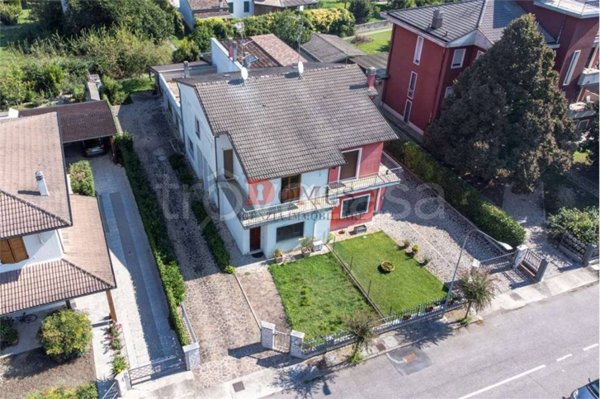 casa indipendente in vendita a Roncoferraro