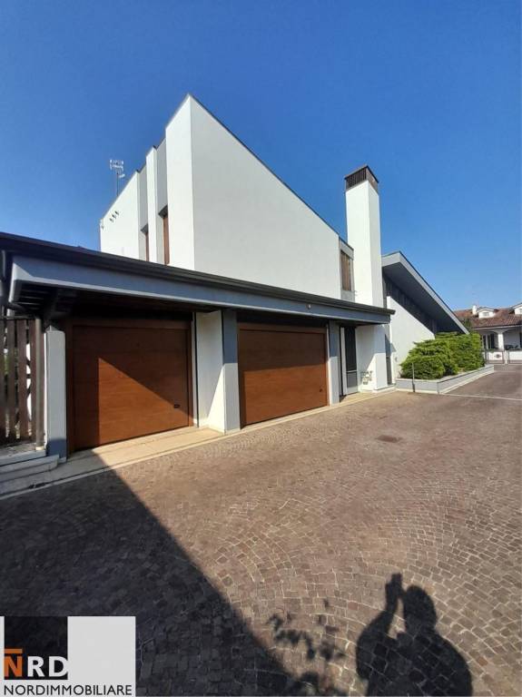 casa indipendente in vendita a Roncoferraro