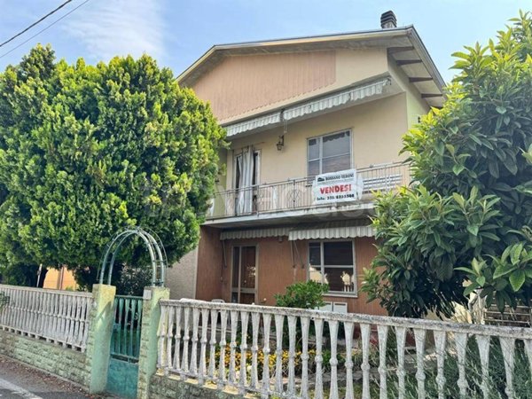 casa indipendente in vendita a Roncoferraro in zona Governolo