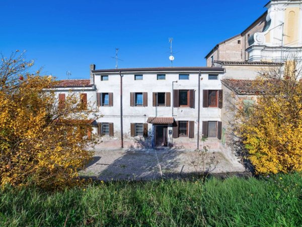 casa indipendente in vendita a Roncoferraro in zona Governolo