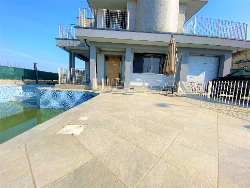 casa indipendente in vendita a Roncoferraro