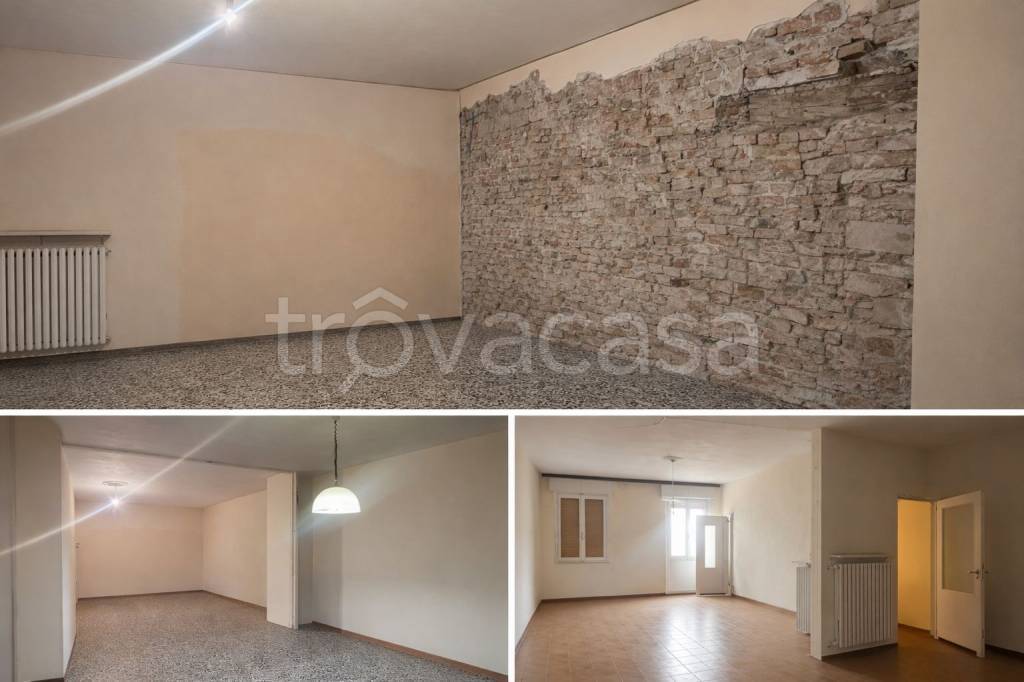 casa indipendente in vendita a Roncoferraro in zona Governolo