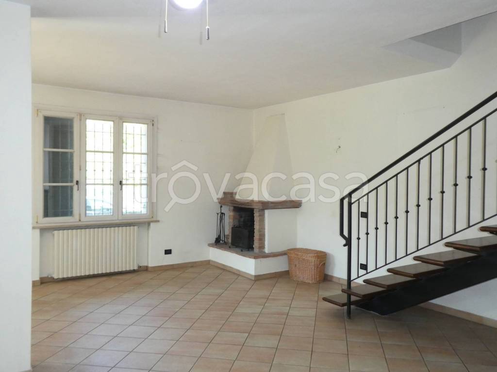 casa indipendente in vendita a Roncoferraro in zona Cadè