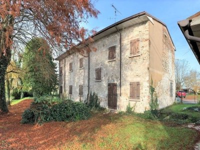 appartamento in vendita a Roncoferraro in zona Casale