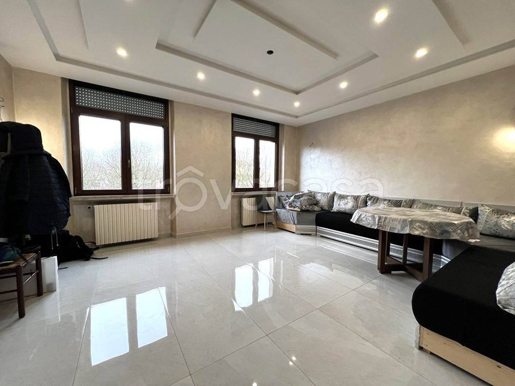 appartamento in vendita a Roncoferraro in zona Governolo