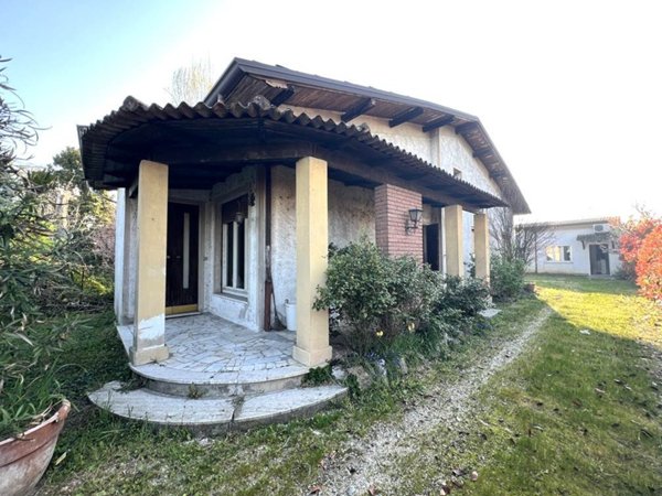 appartamento in vendita a Roncoferraro