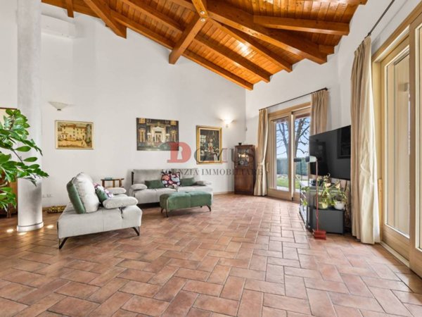 casa indipendente in vendita a Roncoferraro