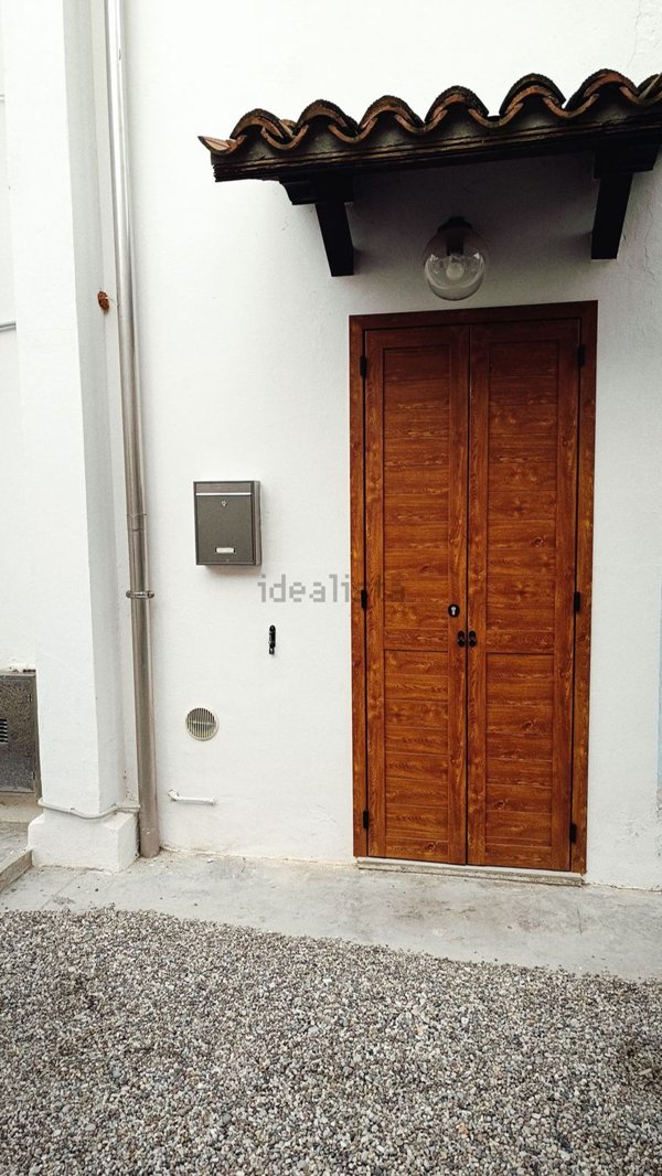 casa indipendente in vendita a Roncoferraro in zona Barbasso