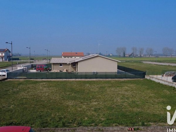terreno edificabile in vendita a Roncoferraro
