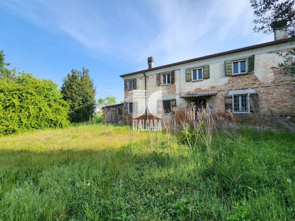 casa indipendente in vendita a Roncoferraro