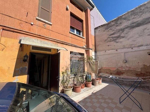 casa indipendente in vendita a Roncoferraro in zona Nosedole