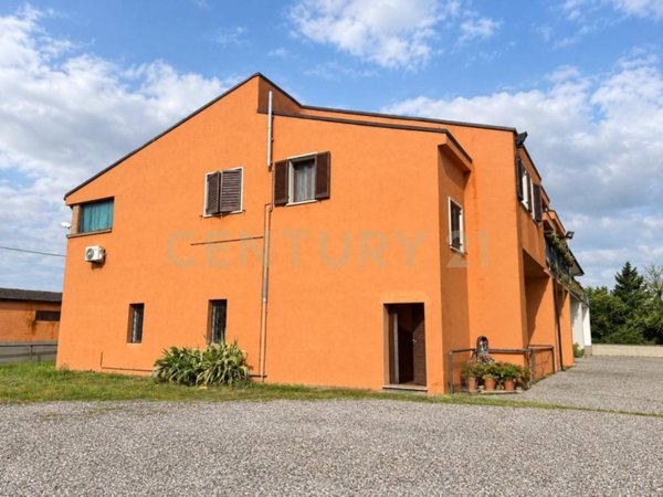 appartamento in vendita a Roncoferraro in zona Governolo