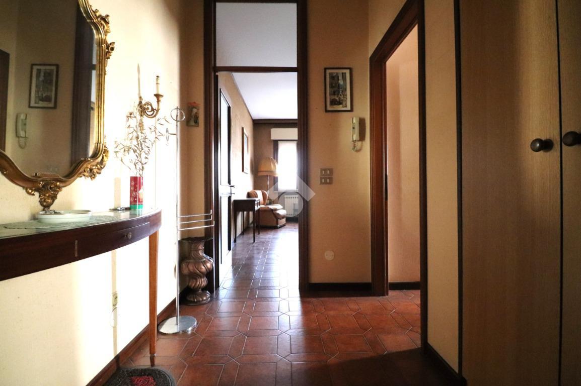 appartamento in vendita a Roverbella