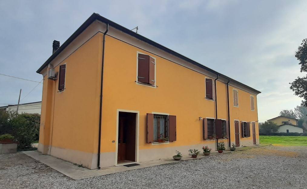 casa indipendente in vendita a Roverbella