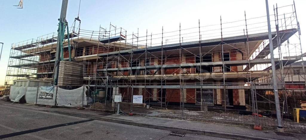 appartamento in vendita a Roverbella in zona Malavicina