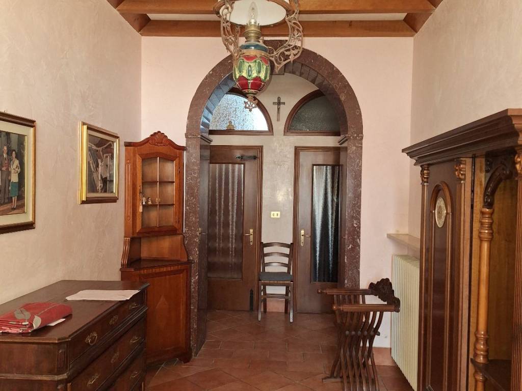 casa indipendente in vendita a Roverbella in zona Canedole
