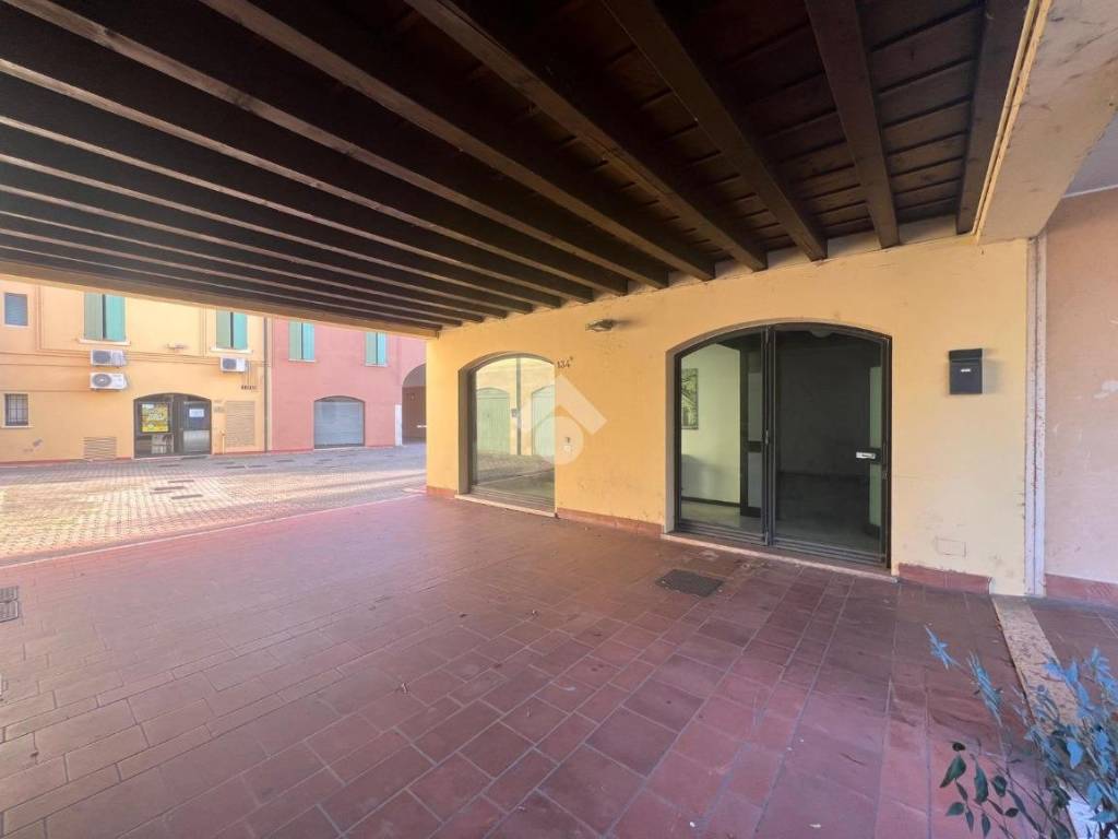 appartamento in vendita a Roverbella