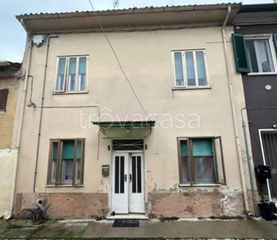 casa indipendente in vendita a Roverbella