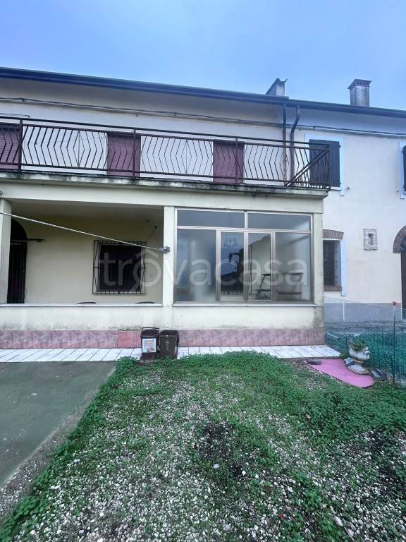 casa indipendente in vendita a Roverbella in zona Canedole