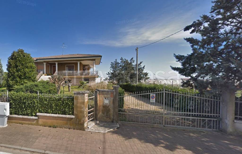 casa indipendente in vendita a Roverbella in zona Malavicina