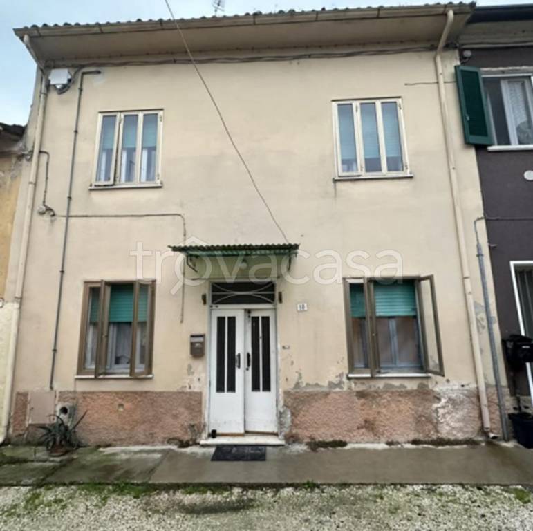 casa indipendente in vendita a Roverbella