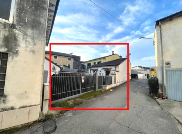 appartamento in vendita a Roverbella in zona Belvedere