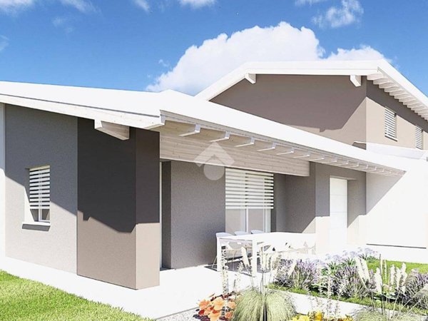 casa indipendente in vendita a Roverbella